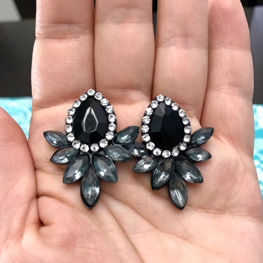 NEW!💙💎BLACK! BLING! EARRINGS!💎💙SO BEAUTIFUL!!! - Picture 3 of 6